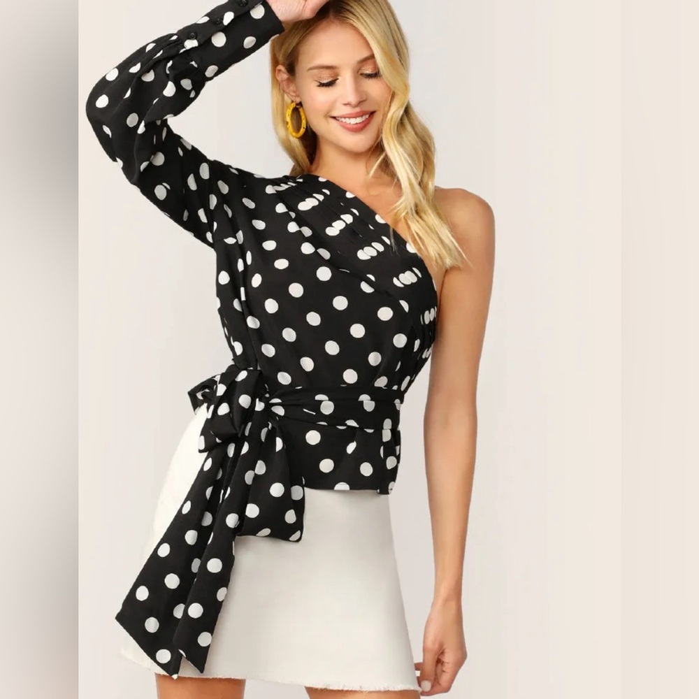 SHEIN Women’s Black and White Layered Foldover One Shoulder Belted Blouse Size L